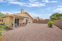 Gorgeous Vacation Home - Trails, Golf & Dining - 3-Star