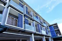 Permata Inn Slawi - parking