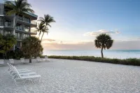 Panoramic 3BR/3BA Condo - Direct Beach Ocean Front - อ่างจากุชชี่