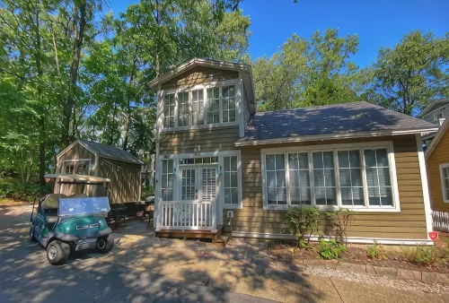 Hilltop Cove- Charming 2 bed/2 bath in Beachwalk Resort with Golf Cart! - Boutique