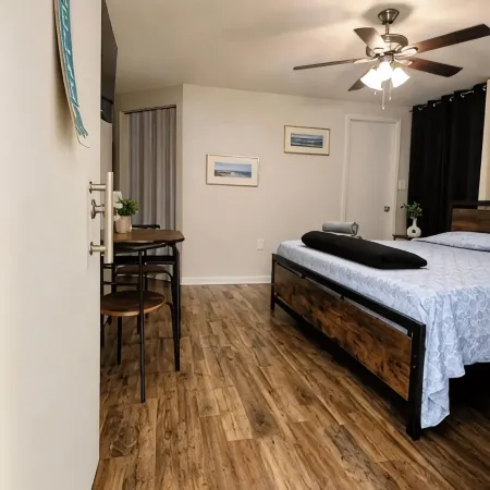 Studio at family home  recently remodeled, free wifi ,and live tv