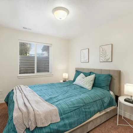 Spacious 5BR Retreat with Game Room, PS5 & Garage