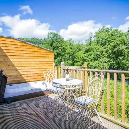 Cosy Riverside Escape with Hot Tub | Garth Cottage