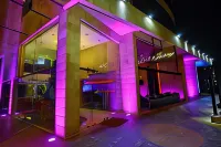 Jounieh Suites Hotel - Pools