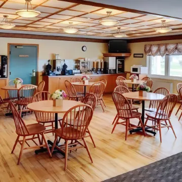 Lakeview Inns & Suites - Brandon