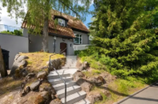 Kadriorg by Rikas Hotels