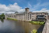 The Riverside Hotel dekat Roadchef Killington Lake South Motorway Services