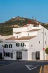 Hotel m - 27 Hotels near Cala Mitjana