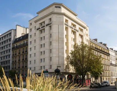 Hôtel Paris Neuilly Hôtels à proximité de : Musée Gaumont
