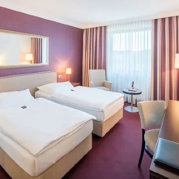 Best Western Hotel Hamburg International Hotels near Hammer Park