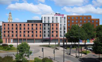 Moxy Bristol