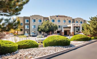 Holiday Inn Express & Suites Santa FE