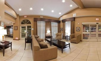 Holiday Inn Express & Suites Willows