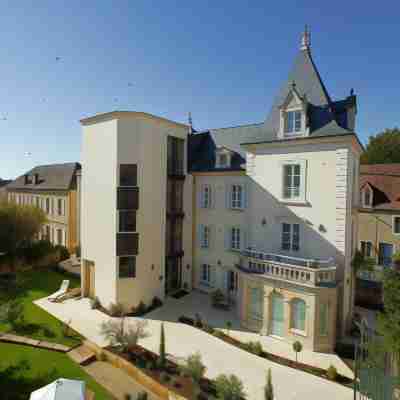 Clos La Boëtie & Spa Hotel Exterior