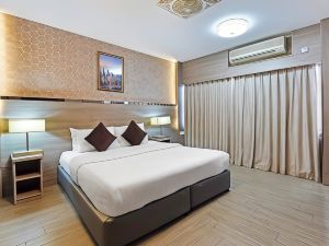 OYO 338 Transworld Hotel