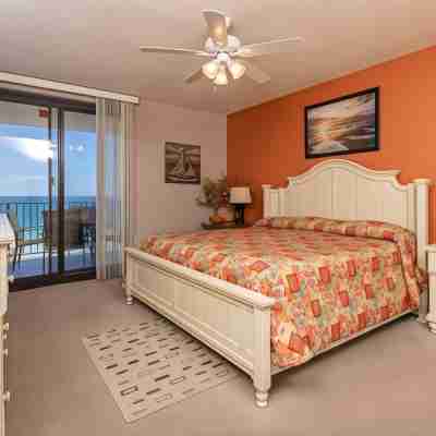 Phoenix X by Brett Robinson Vacations Rooms