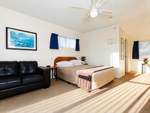 Elliotts Kapiti Coast Motor Lodge