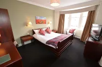The Broadway Hotel Hotels in Baldock