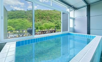 Cheongju Cheonkyung University Kids Pool Villa