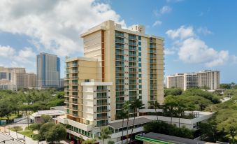 Luana Waikiki Hotel & Suites