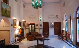 Hotel Bijay Niwas Palace