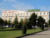 Logis Hôtel Lyon Est - Porte de l'Ain Rest. le Relais de Genève Hôtels à : Neyron
