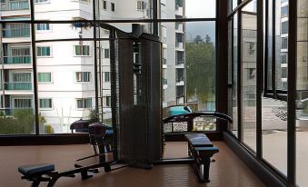 Quintet Serviced Apartment @ Cameron - Housity