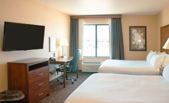 Grand Forks Lodge and Suites - Housity