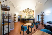 Cà Uberti Palace Hotel, MantegnaHotels