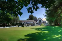 Llechwen Hall - Villas