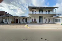 Guesthouse Pondok Amak - parking