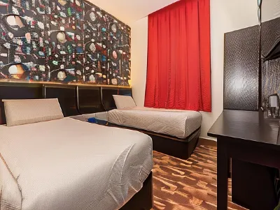 Gold City Hotel Hoteles en Sungei Petai