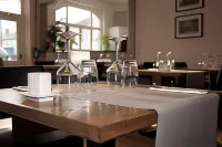 Logis Auberge des Voyageurs فنادق في Lesmenils