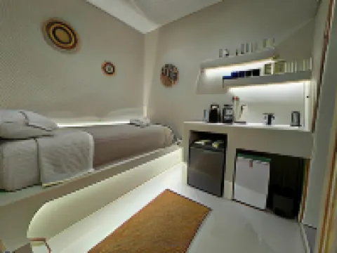 White Sand Jacuzzi Suite