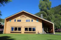 Alto Melimoyu Hotel & Patagonia Hotel di 