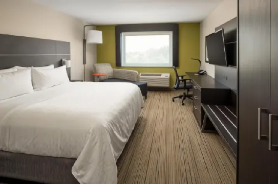 Holiday Inn Express & Suites CAMAS- VANCOUVER by IHG