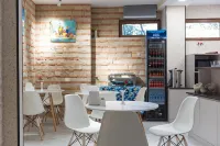 Kraveli Hotel