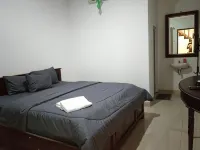 Nexdeco House Homestay Syariah Solo