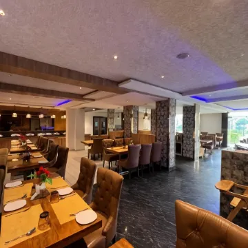 Hotel Shri Radha Nikunj Vrindavan Opposite Prem Mandir