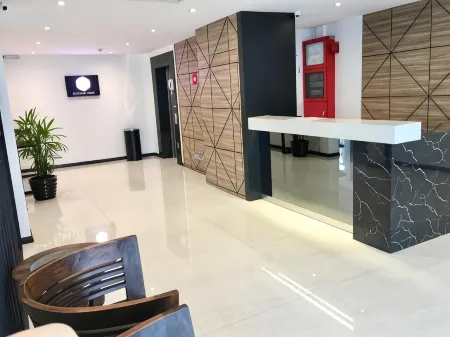 Texas Inn Отели рядом с достопримечательностью «Lin's Swan Garden»