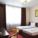 Barhatnyie Sezonyi Semeyniy Kvartal Hotel