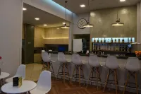 Hotel Atlanta - ที่มีบาร์