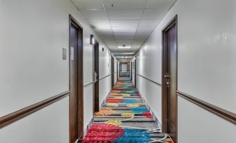 Days Inn by Wyndham Savannah Gateway I-95