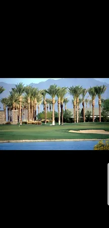 GORGEOUS DESERT GETAWAY WITH HEATED  POOL NEAR THE DUKE GOLF COURSE Отели рядом с достопримечательностью «Veranda Park»