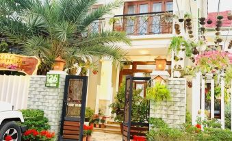 Hoi An Lake Shore Homestay