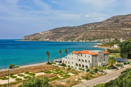Itilo Traditional Hotel - Parking