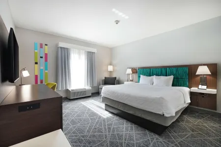 塔爾薩中心歡朋套房飯店