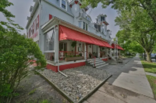 Tom Quick Inn Hoteles en Milford