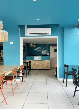 Kyriad Direct Narbonne Sud Отели в г. Баж