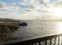 Albert's Hotels in Shelburne